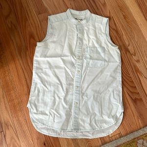 Madewell Light denim, sleeveless button-down